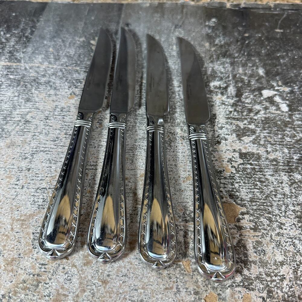 Hampton Silversmiths NOBILITY Stainless Flatware 18/10 Steak Knife Set of 4